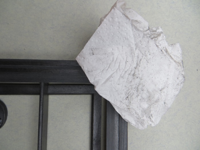 Replace speaker cloth: measure the size of speaker cloth needed for your grille / frame
