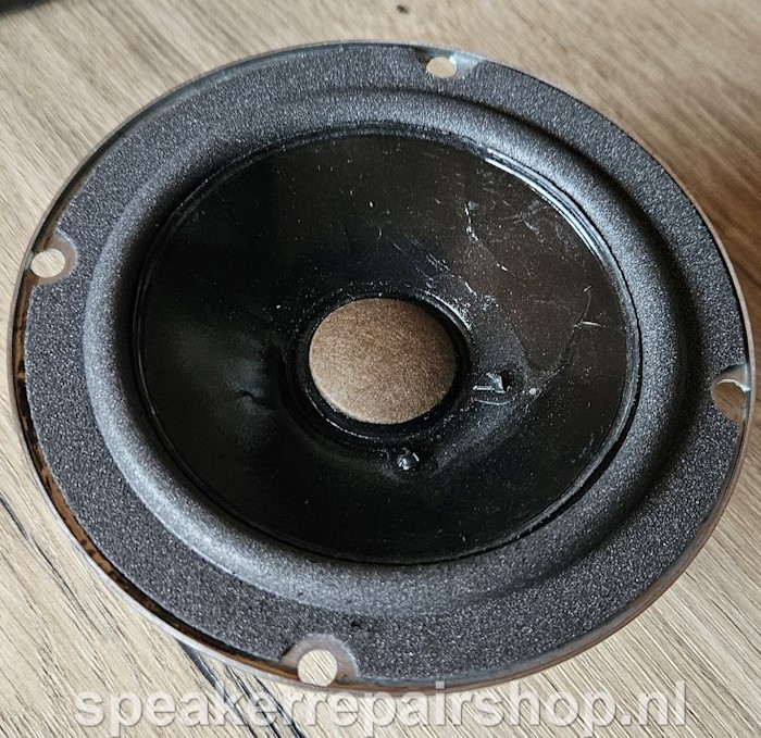 Vifa 17WP200 / P17WJ woofer
